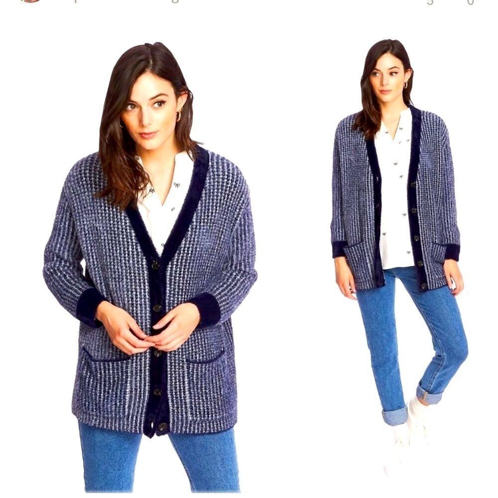 COURT & ROWE-Houndstooth Eyelash Knit Cardigan in Navy Size Small